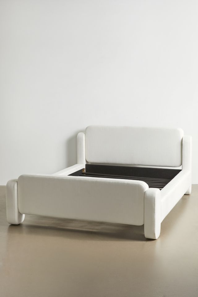 Ruby Bed Urban Outfitters