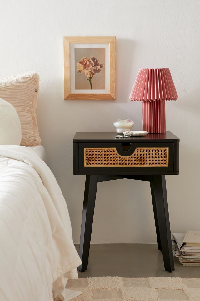  Modern Bedside Table For Bedroom