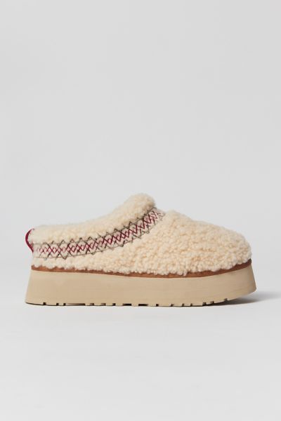 Ugg Tazz Braid Slipper In Natural, Women's At Urban Outfitters