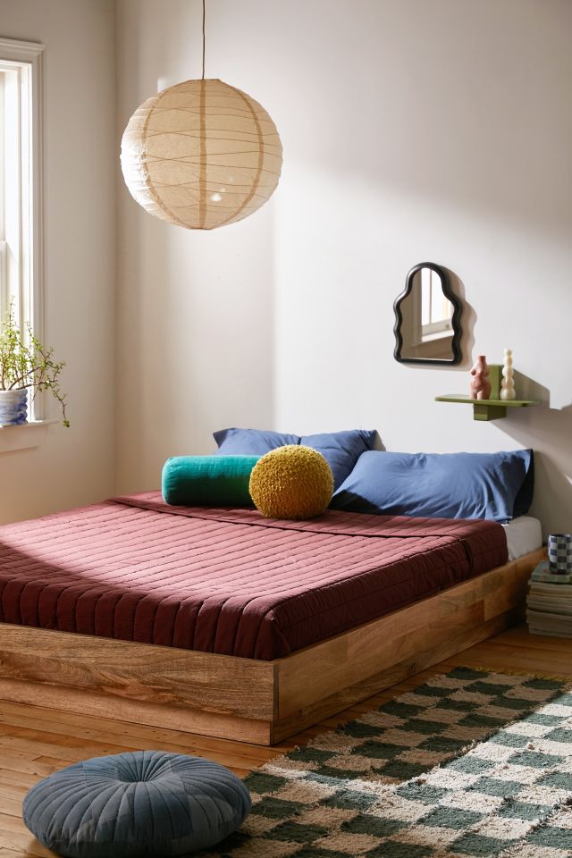 Urban outfitters deals floor bed