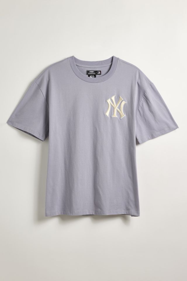 Mlb tee store