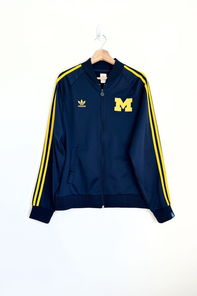 pijn doen zakdoek Lichaam Vintage Michigan Adidas Jacket | Urban Outfitters
