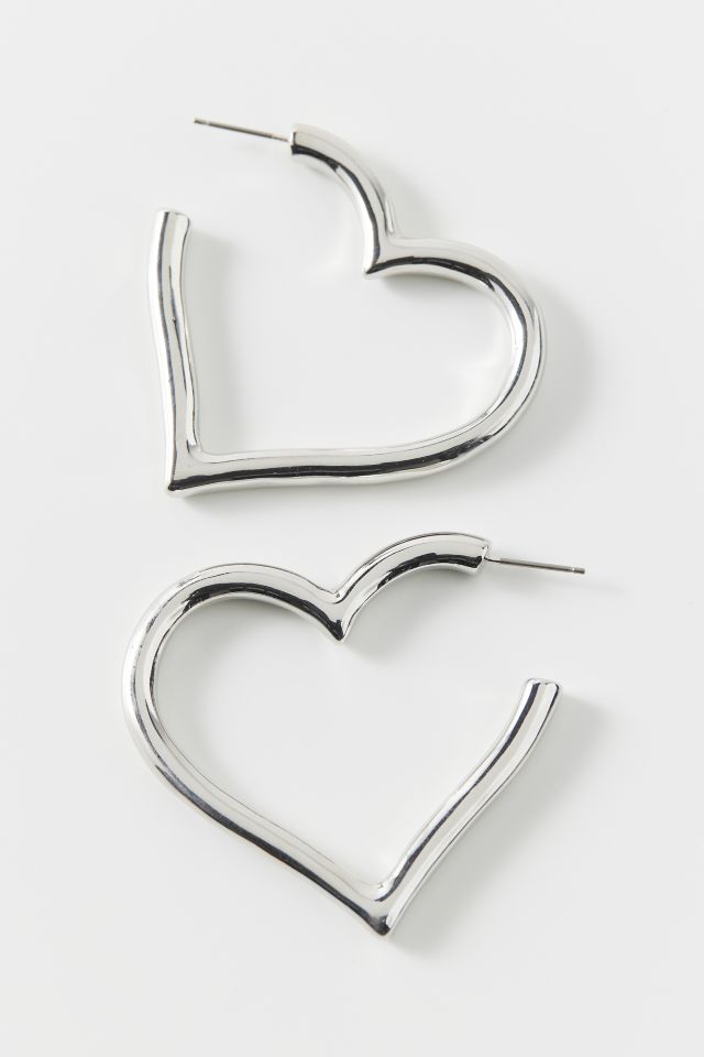 Heart Charm Hoop Earring  Urban Outfitters Taiwan - Clothing