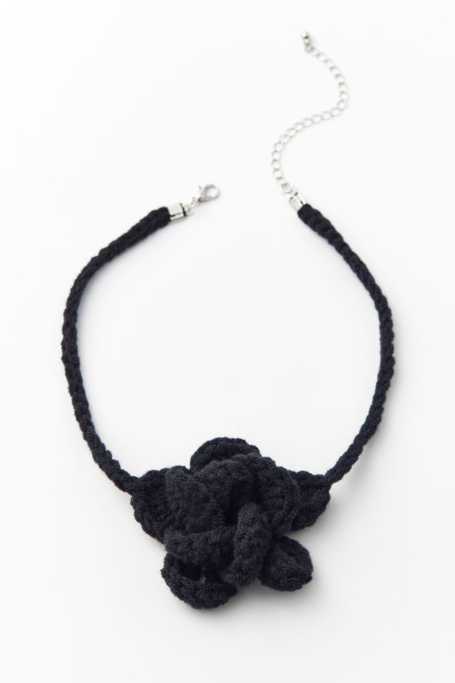 Crochet Flower Choker Necklace Urban Outfitters