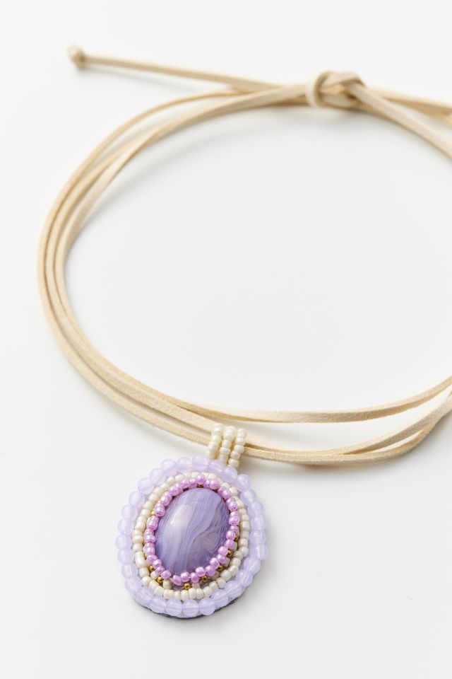 Collier avec pierre jaune safran #1