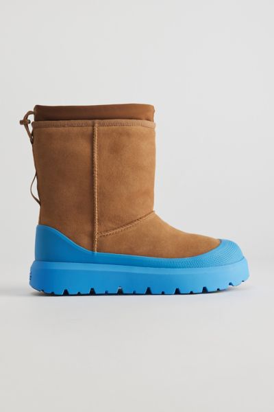 UGG Men's Classic Short Weather Hybrid Boot