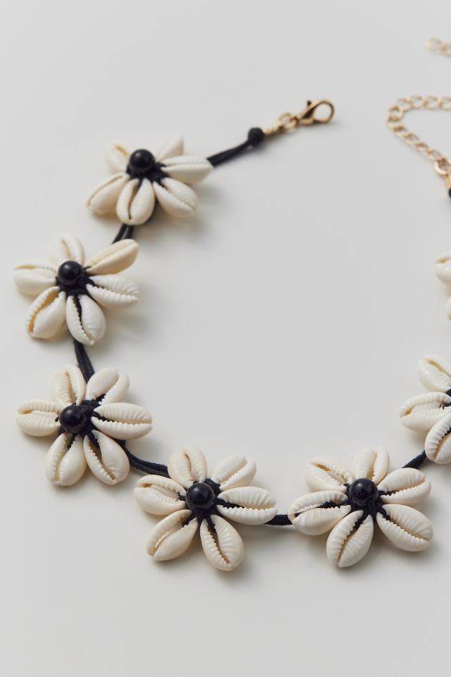 Puka Shell Flower Choker Necklace #2