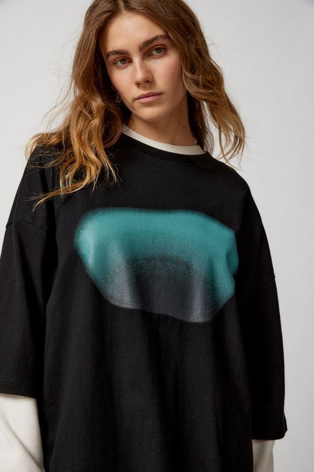Tee Library Silence Oversized Tee | Urban Outfitters