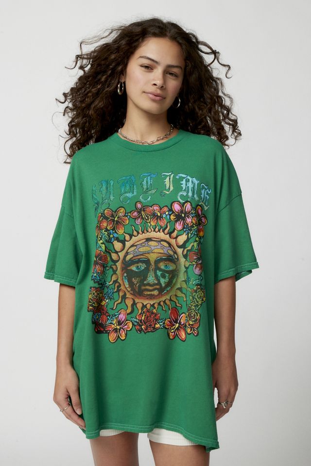 Urban Outfitters Women's T-Shirt - Green - M