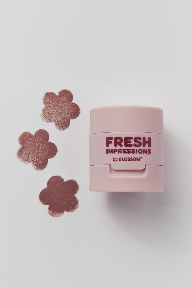 Blossom Fresh Impressions Blendable Blush Cheek Stamp