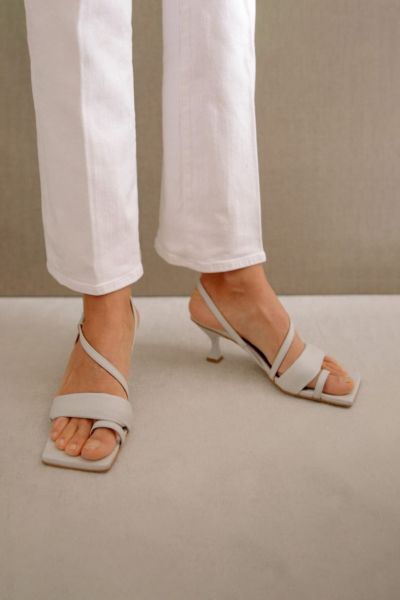 Alohas Leather Asymmetric Strappy Heel In White
