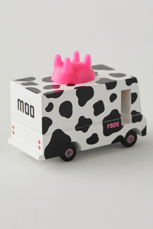Sculpture camionnette vache à lait #1