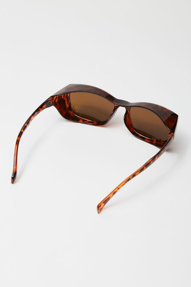 Reeves Rectangle Goggle Style Sunglasses | Urban Outfitters