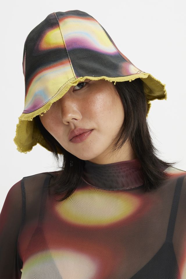 Levi’s® X Barbie Ferreira UO Exclusive Tulip Hat #5