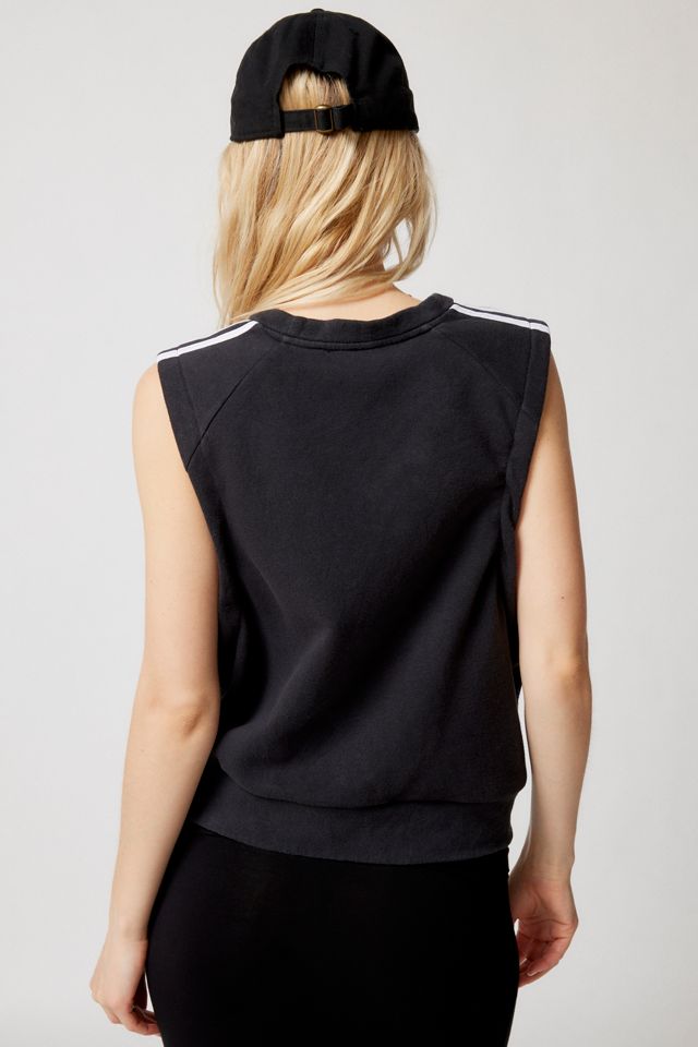 Urban Renewal Remade Branded Sleeveless Cropped Tank Top | Urban Outfitters