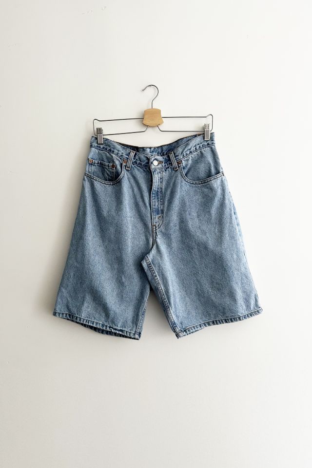Vintage Levi's 560 Denim Baggy Shorts | Urban Outfitters