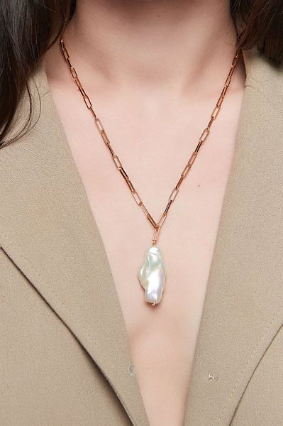 Deux Lions Jewelry Luna Baroque Pearl Necklace