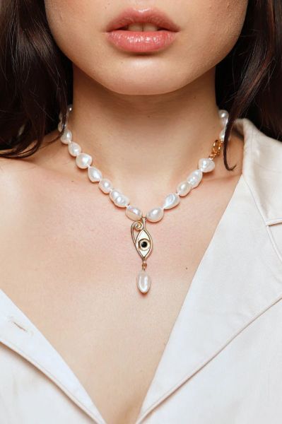 Deux Lions Jewelry Resin Ines Pearl Necklace