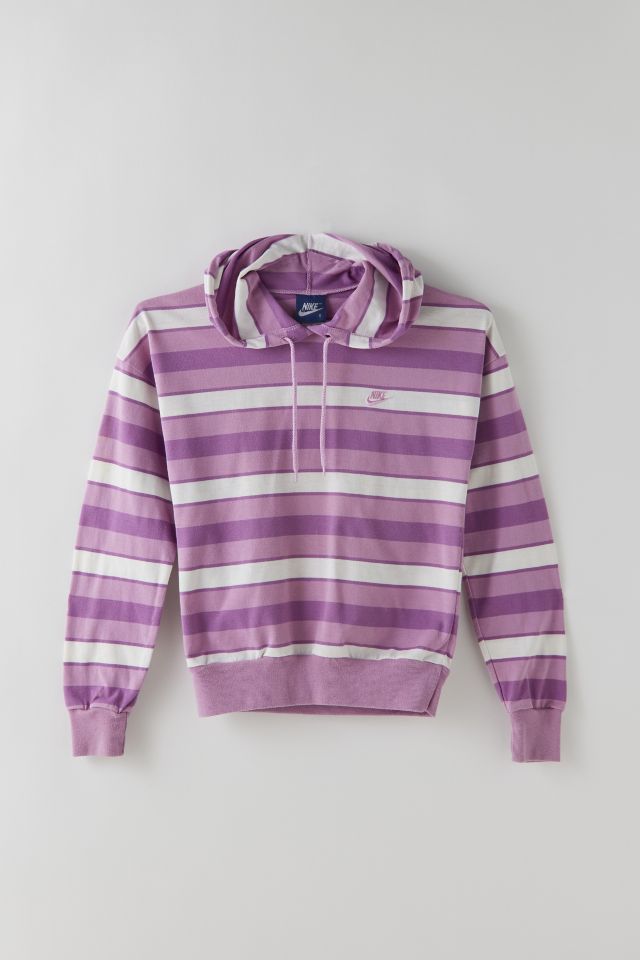 Nike clearance stripe sweatshirt