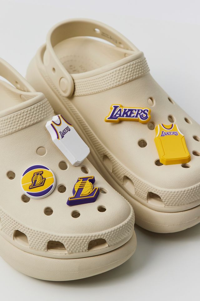 Crocs Jibbitz NBA LA Lakers Shoe Charm Set | Urban Outfitters