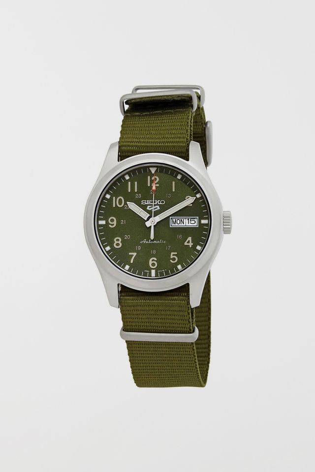 Seiko 5 green dial hot sale watch