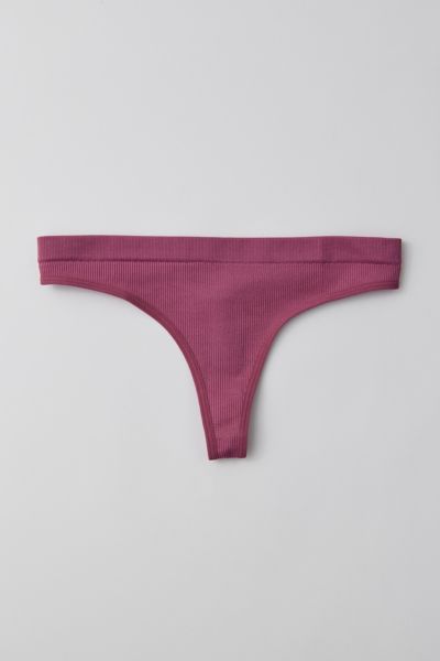Out From Under Seamless Ribbed Thong In Berry