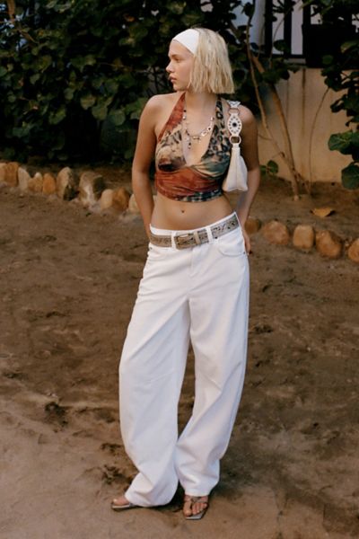 BDG LOGAN BUCKLE BAGGY BARREL JEAN IN WHITE, WOMEN'S AT URBAN OUTFITTERS 