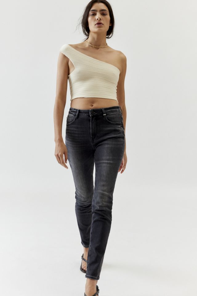 Urban outfitters store black skinny jeans