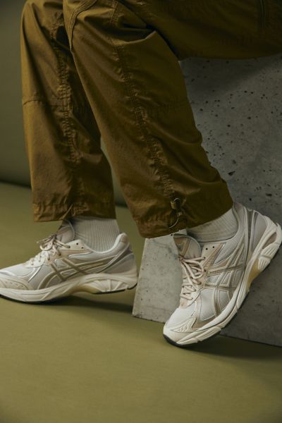 Asics Gt-2160 Sneaker In Cream, Men's At Urban Outfitters