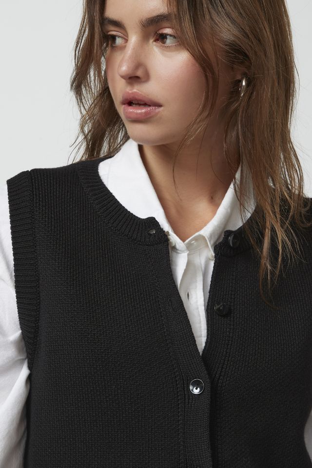 UO Santorini Buttoned Sweater Vest #4