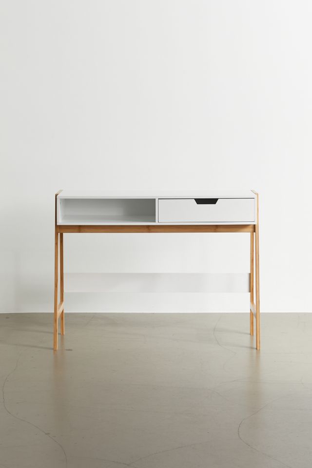 Mikaela Desk #1