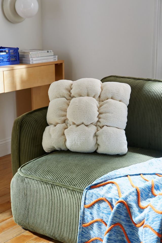 Marshmallow Cloud Fleece Throw Blanket