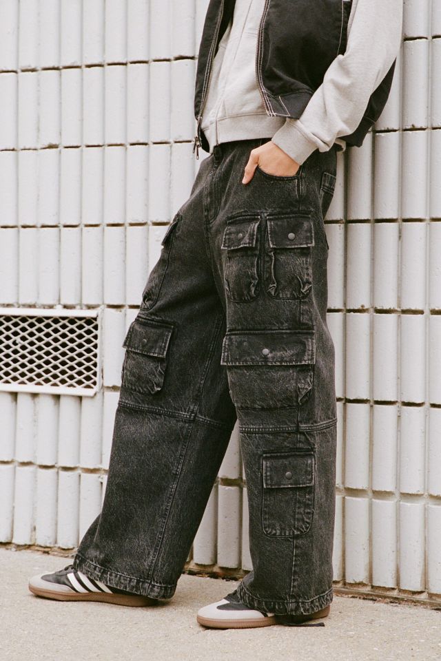 Men Denim Cargo Jeans