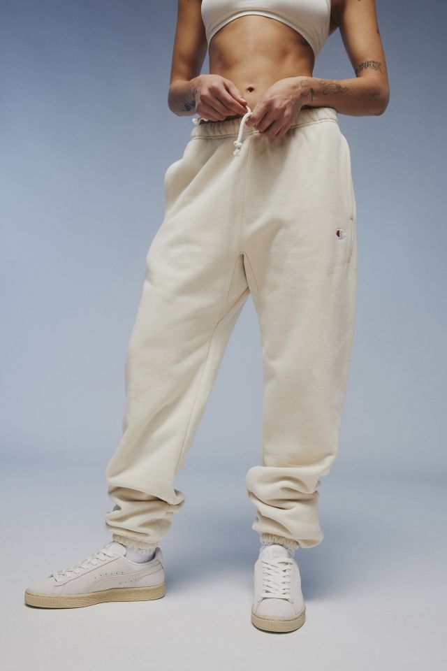 Champion sweatpants hotsell womens urban outfitters