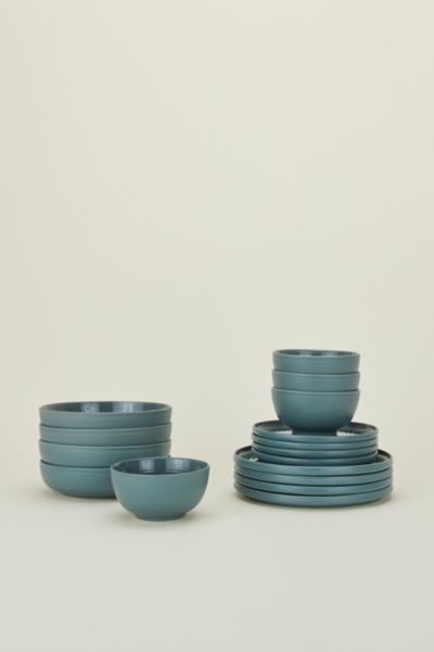 Hawkins New York Essential 16-Piece Dinnerware Set