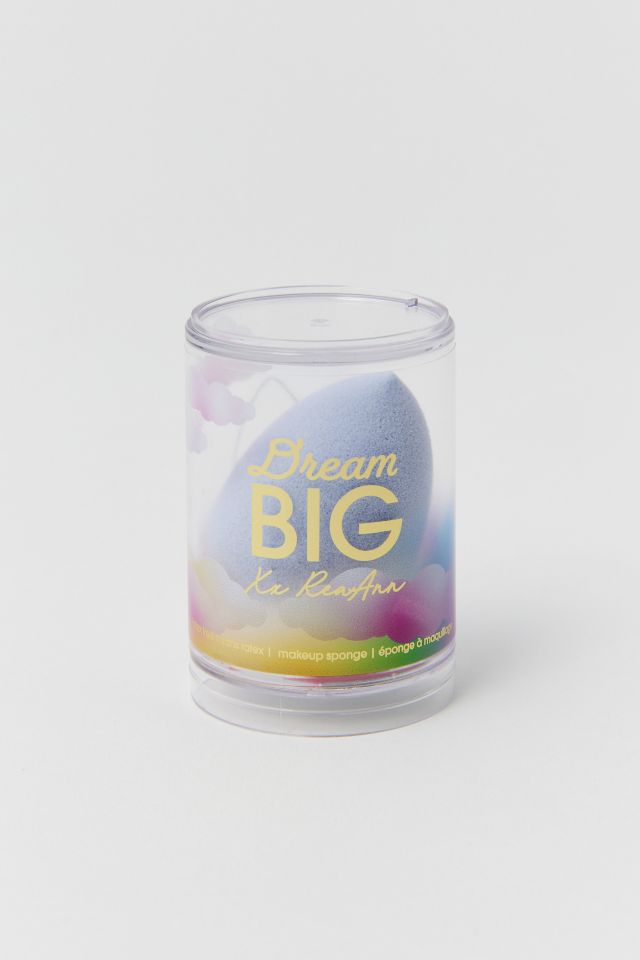 beautyblender Dream Big Makeup Sponge #1