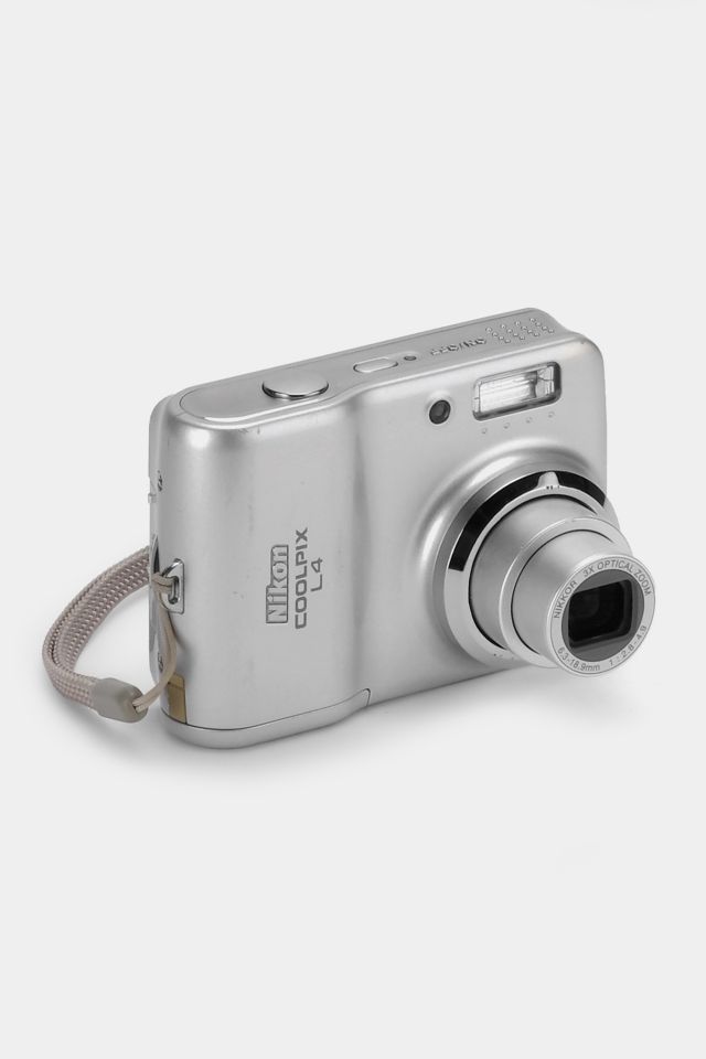 Nikon Coolpix L4 Point and Shoot Digital Camera Refurbished by Retrospekt #1