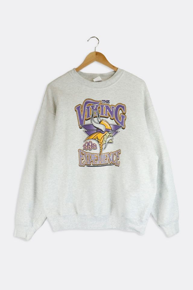 Vintage 1998 The Vikings Experience Graphic Sweatshirt | Urban Outfitters