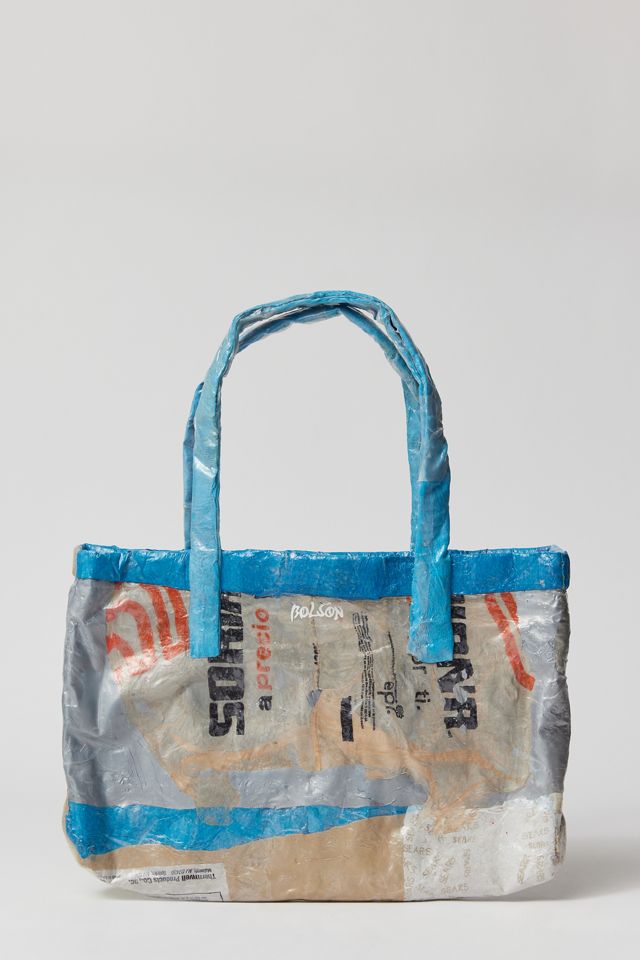 Bolsón Small Recycled Plastic Tote Bag Urban Outfitters