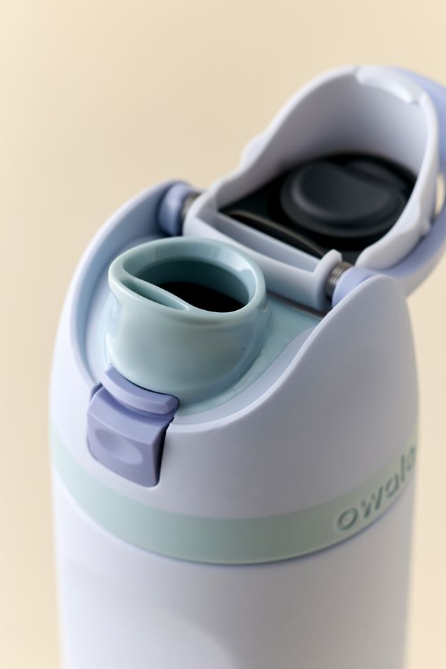 Owala UO Exclusive FreeSip 24 oz Water Bottle
