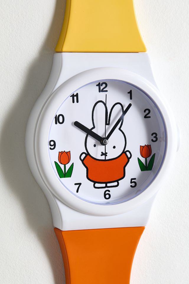 Urban outfitters watch sales