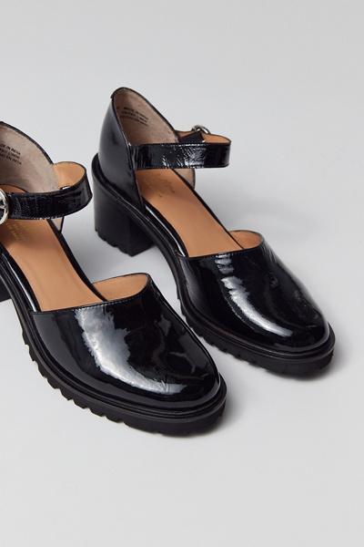 Seychelles Lock & Key Pump In White