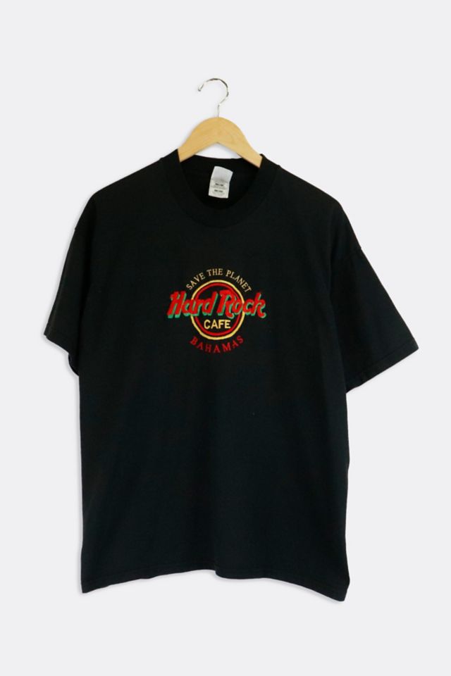 Vintage Hard Rock Cafe Bahamas Embroidered T Shirt | Urban Outfitters