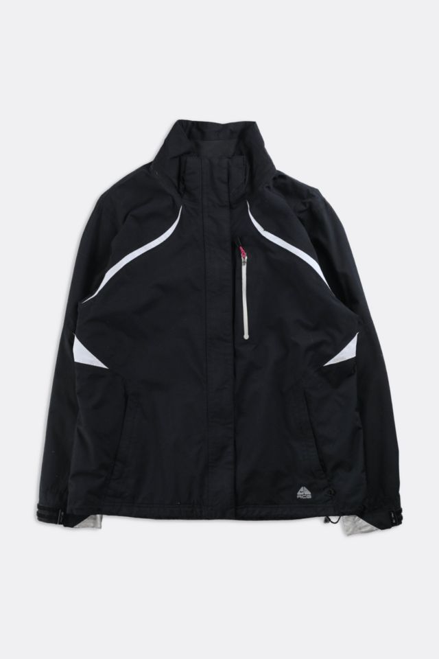 Vintage Nike ACG Windbreaker Jacket | Urban Outfitters