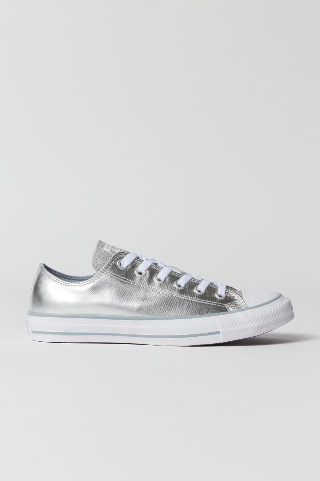 White 2024 sparkle converse