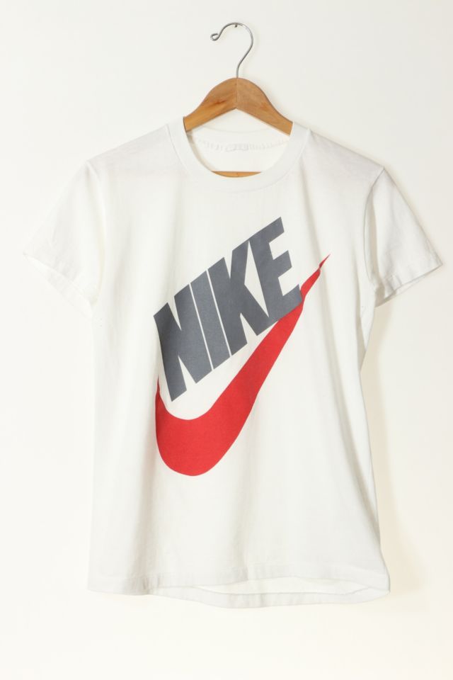 Vintage Brand T-shirt | Outfitters