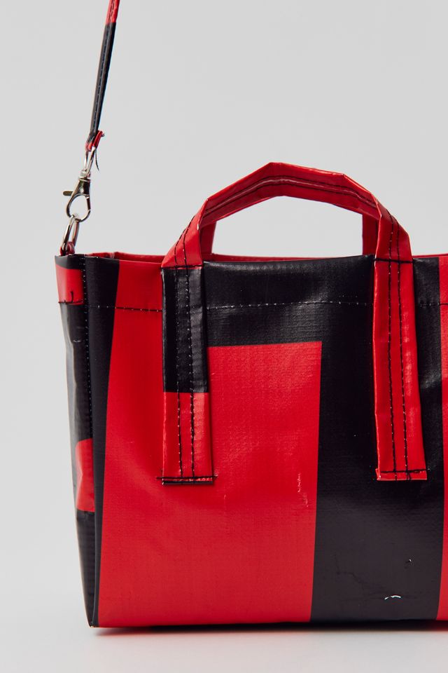 Urban Renewal Remade Small Vinyl Tote Bag | Urban Outfitters