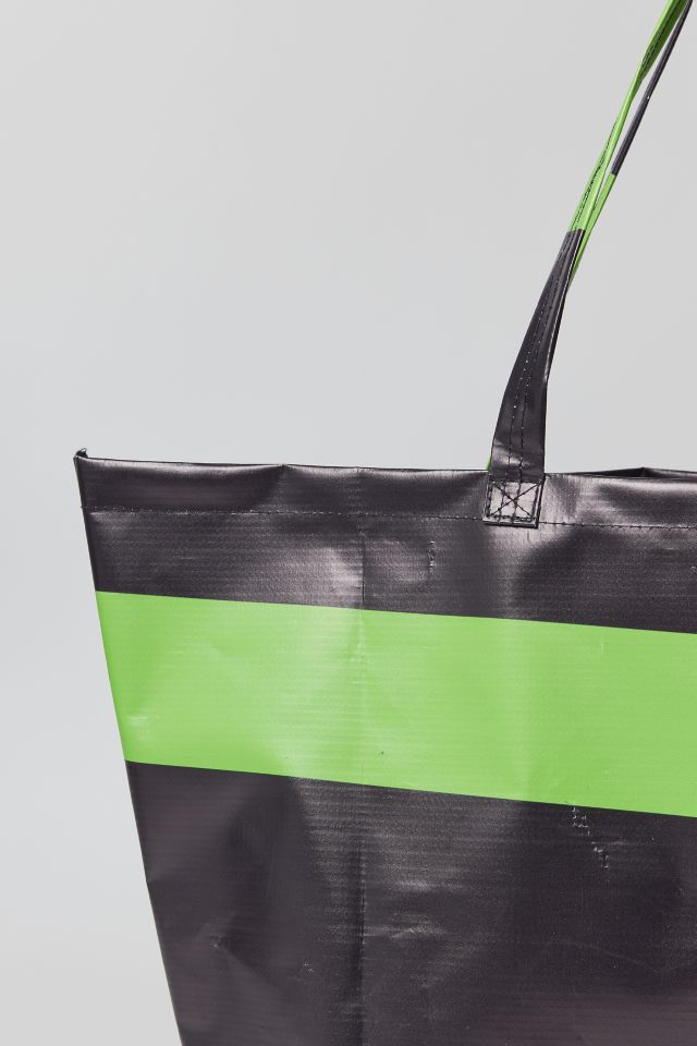 Urban Renewal Remade Large Vinyl Tote Bag | Urban Outfitters