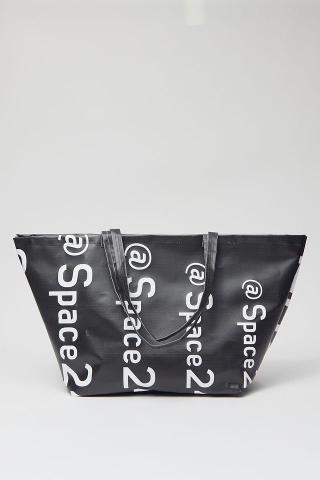 Urban Renewal Remade Large Vinyl Tote Bag | Urban Outfitters Canada
