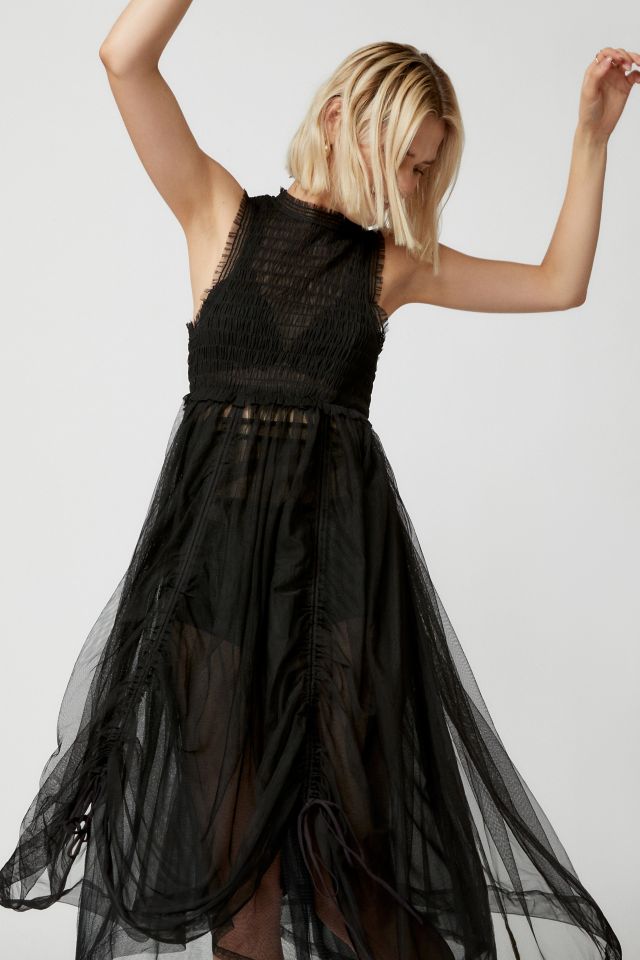 UO Becky Sheer Tulle Flowy Midi Dress | Urban Outfitters